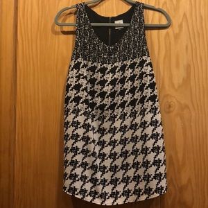 CABI shirt, women size M- brand new